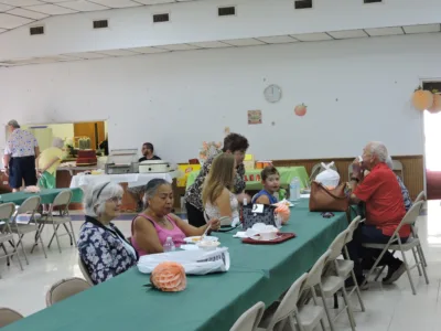 A peachy time in Weirton